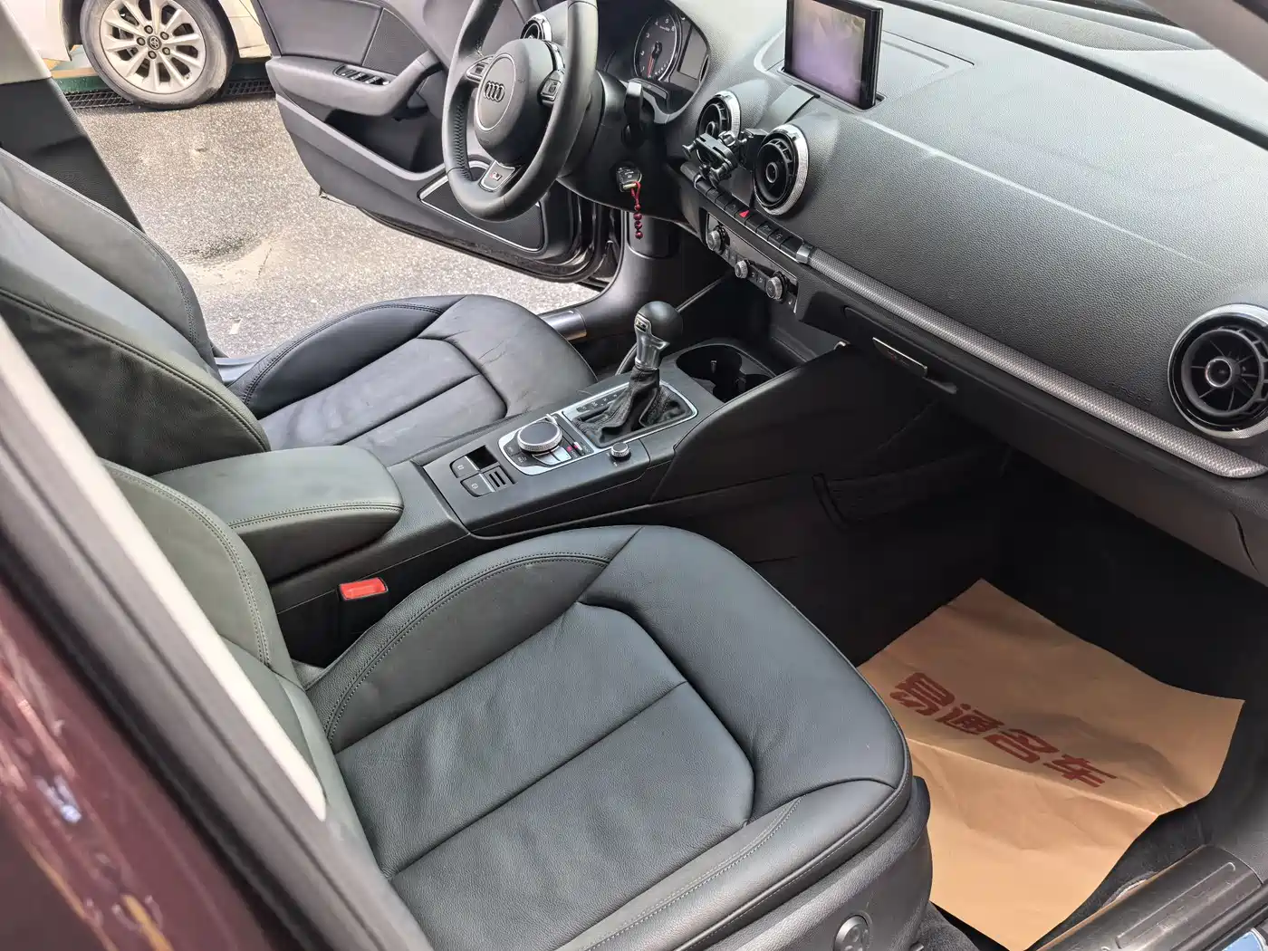 Audi A3 (Import) 2014 Limousine 40 TFSI S line Luxury фото 25