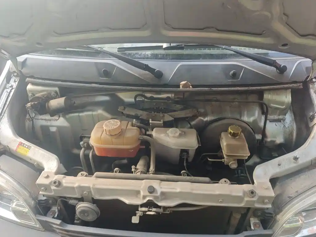Wuling Motors Wuling Zhiguang 2019 2015 1.2L S Utility LSI