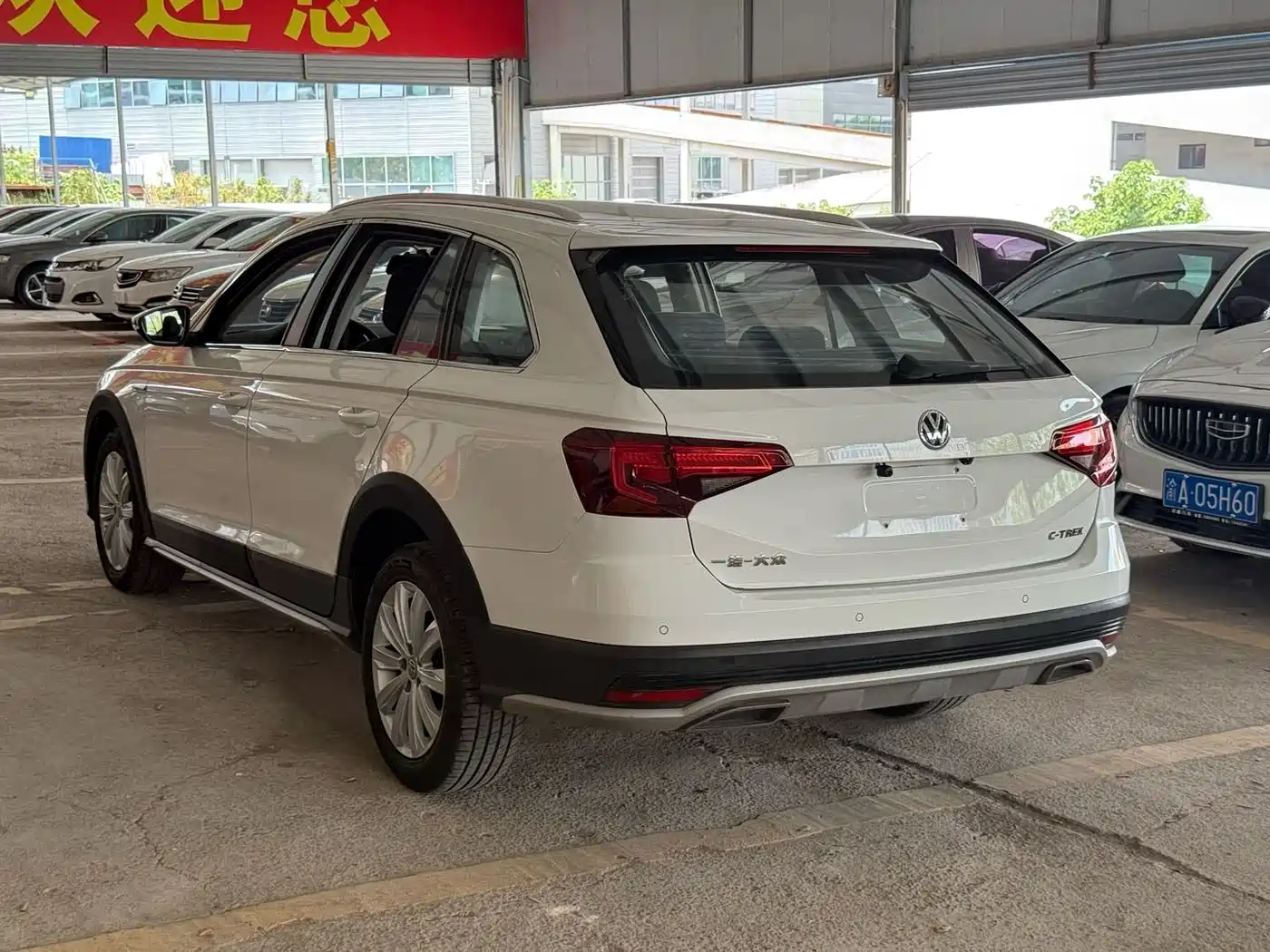 Volkswagen C-TREK 2018 2018 1.5L Auto Fashion Edition