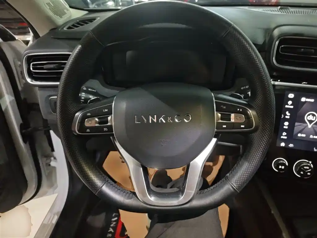 Lynk & Co 02 2019 High Energy Edition 2.0T Automatic 2WD Power Pro China VI фото 11