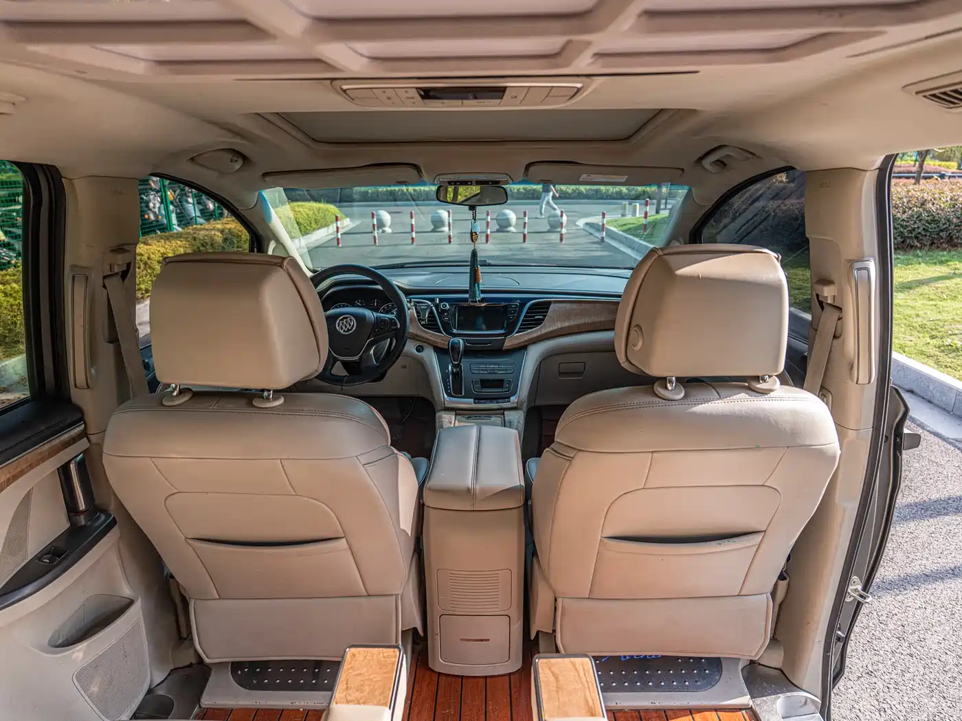 Buick GL8 2017 ES 28T Comfort Type China V фото 11
