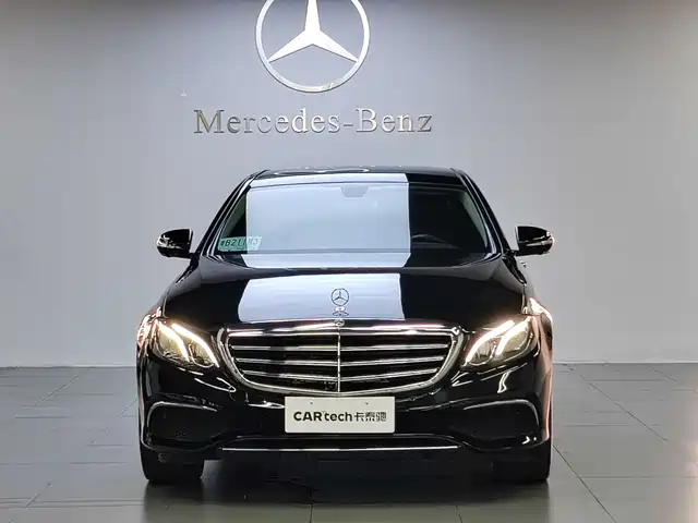 Mercedes-Benz E-Class 2020 E 300 L Luxury Model — фото 3