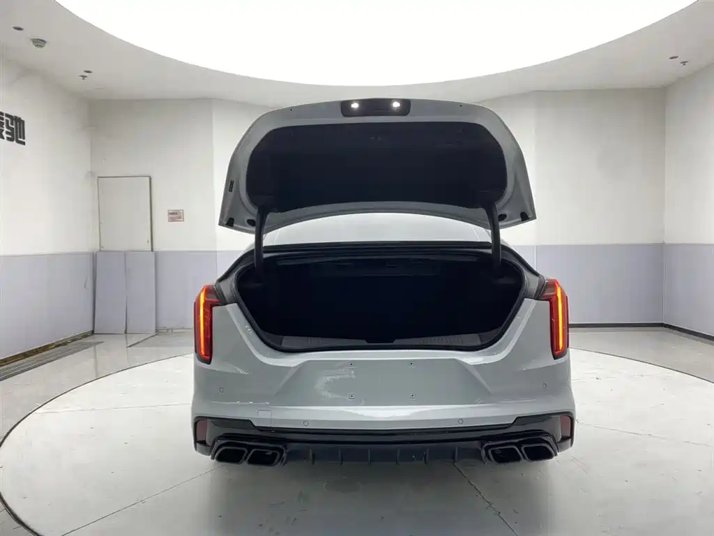 Cadillac CT4 2022 28T Luxury Model фото 28