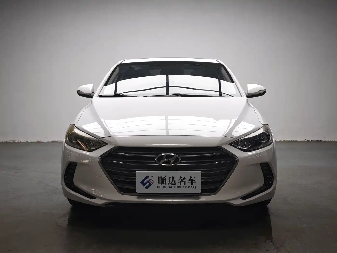 Hyundai Elantra 2016 Model 1.6L Automatic Smart Elite фото 2