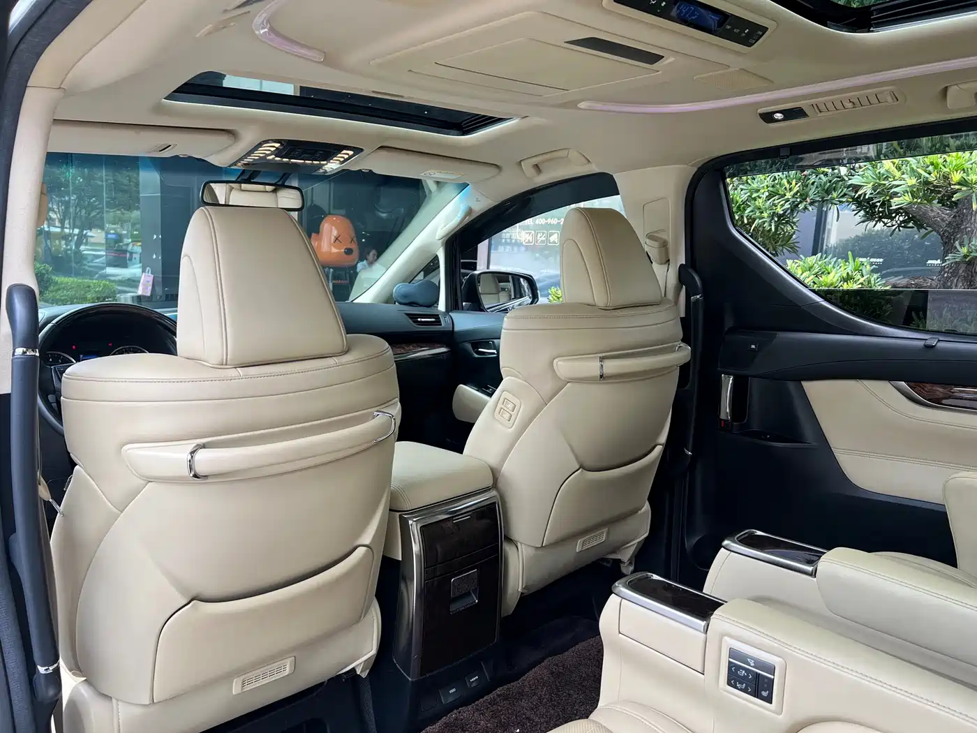 Toyota Alphard 2018 Facelift 3.5L Luxury Edition фото 4