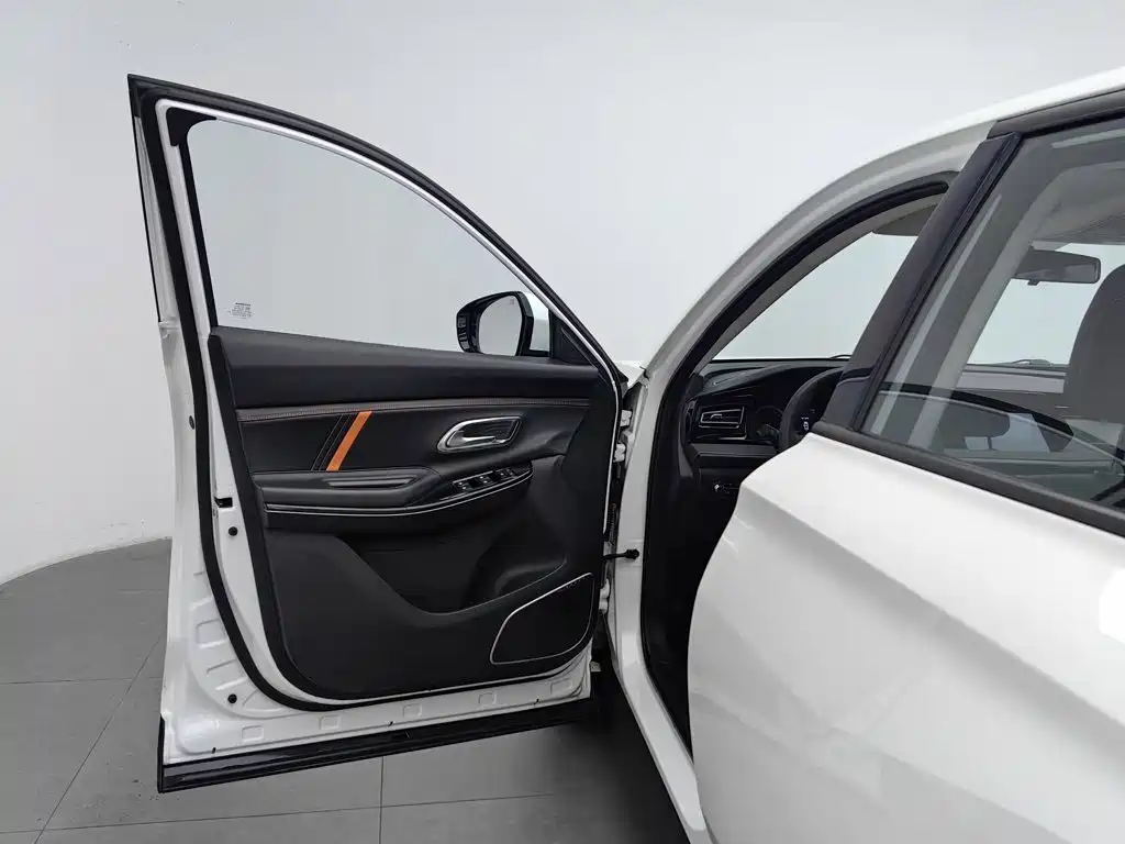 Changan Oshan X7 PLUS 2022 2022 1.5T Blue Whale Edition Auto Premium