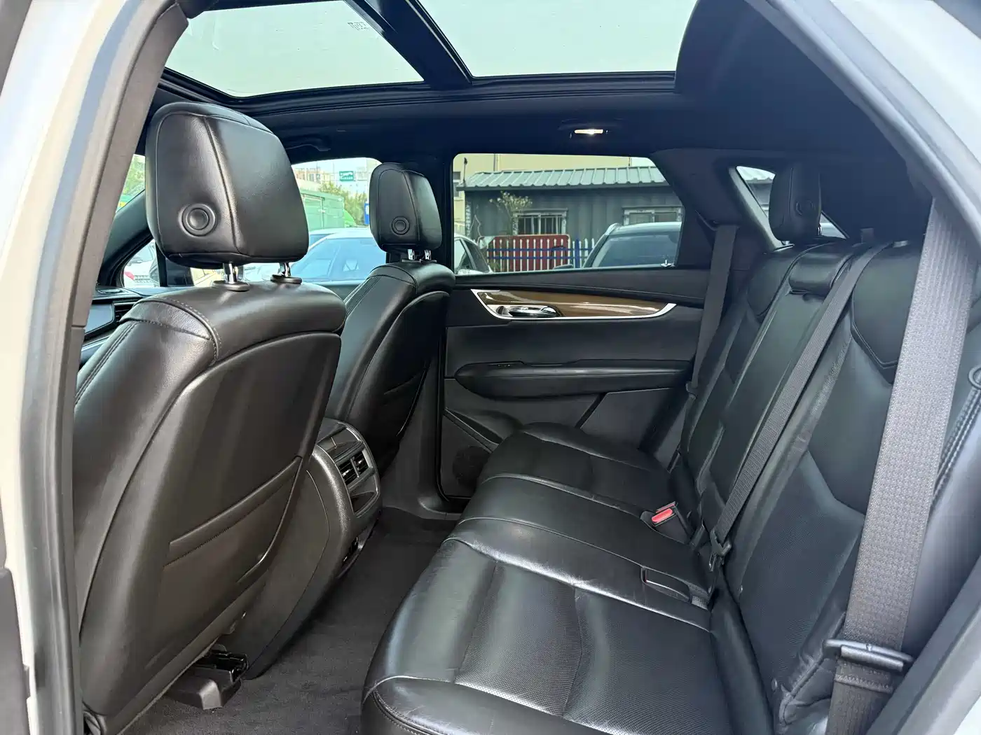 Cadillac XT5 2018 28E 4WD Leading фото 4
