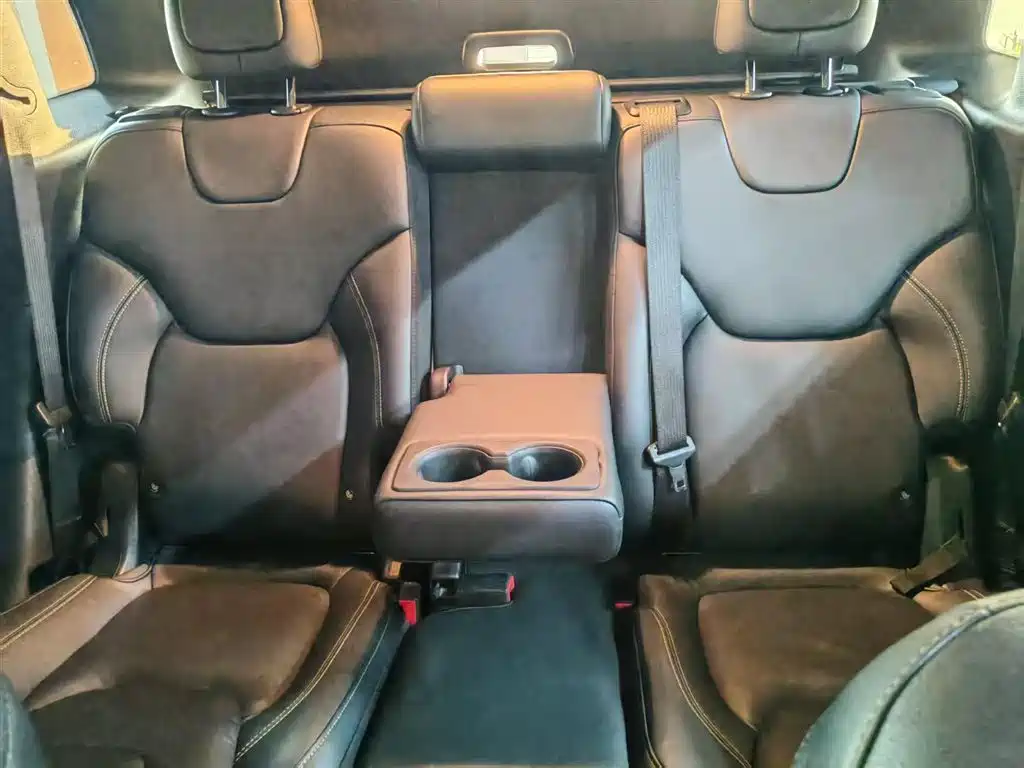 Jeep Cherokee 2018 2017 2.4L Leading Smart Edition