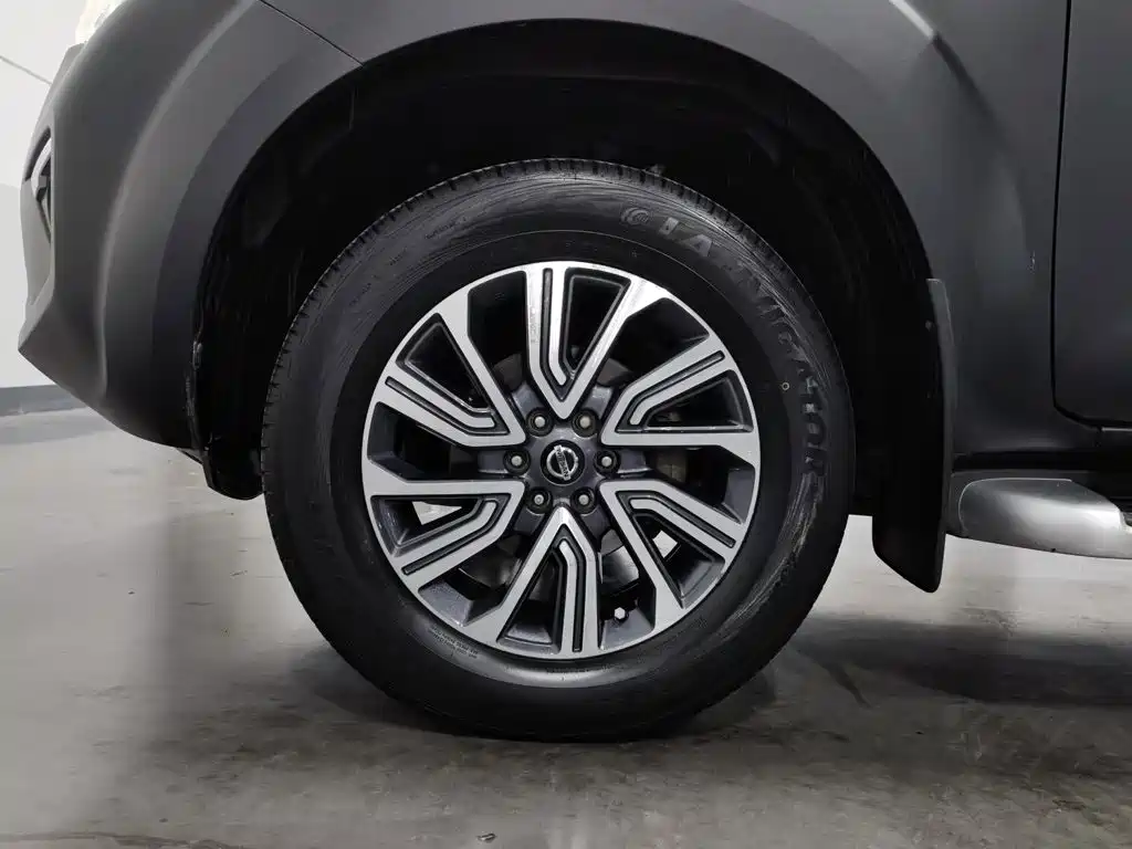 Nissan Terra 2020 2020 2.5L XV Automatic 2WD Intelligent Edition