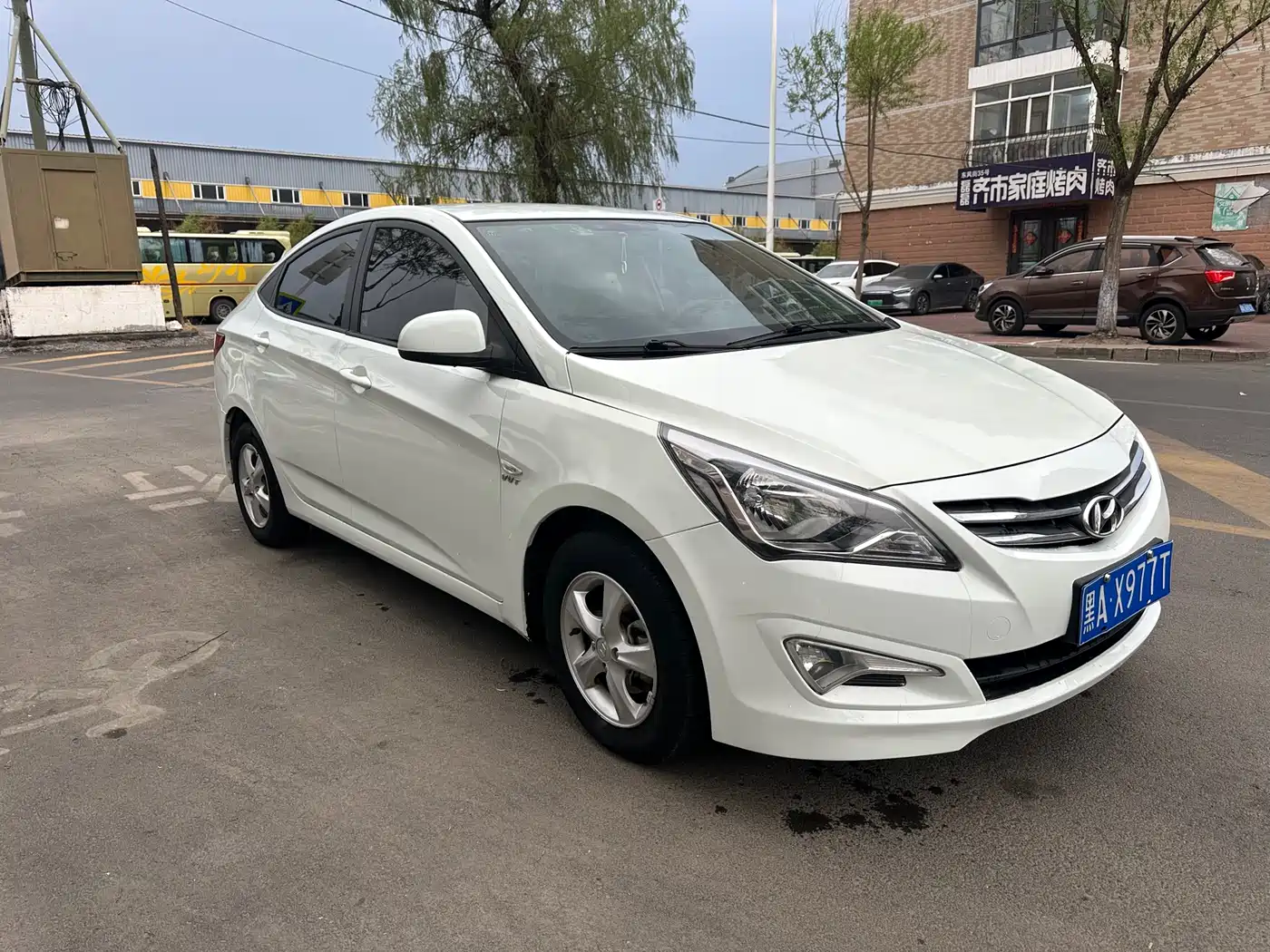 Hyundai Verna 2014 1.4L Automatic Smart GLS фото 3