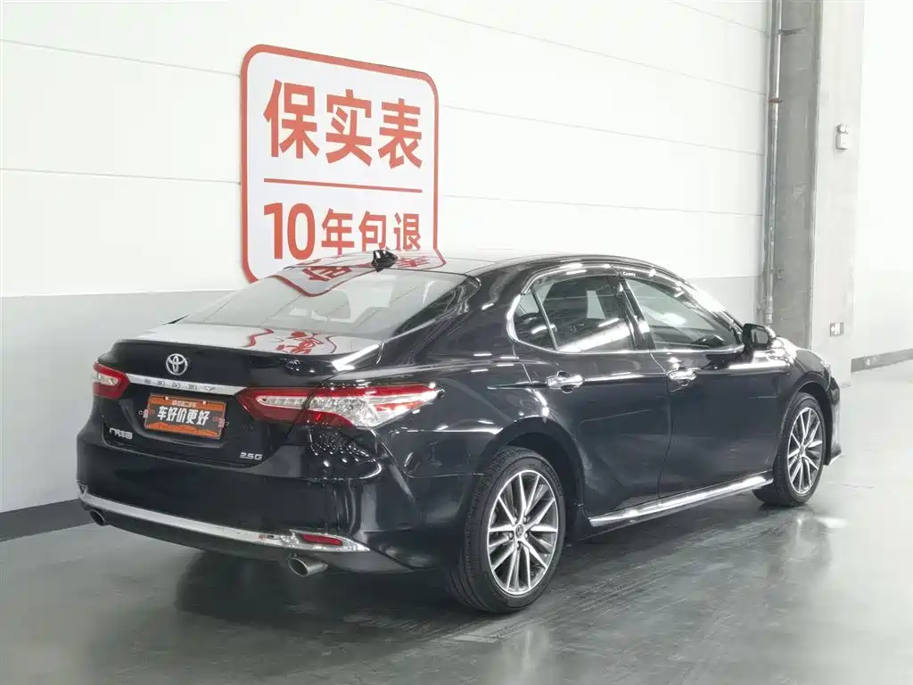 Toyota Camry 2023 2.5G Luxury Edition фото 2