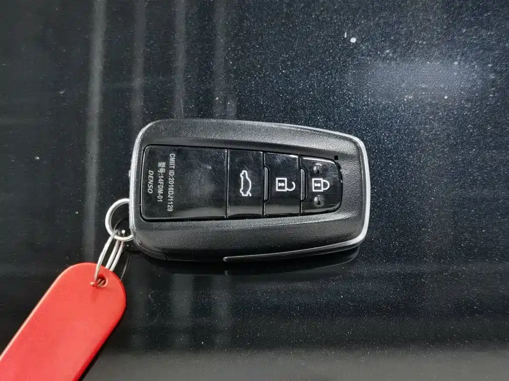 Toyota Camry 2023 2.5G Luxury Edition фото 19