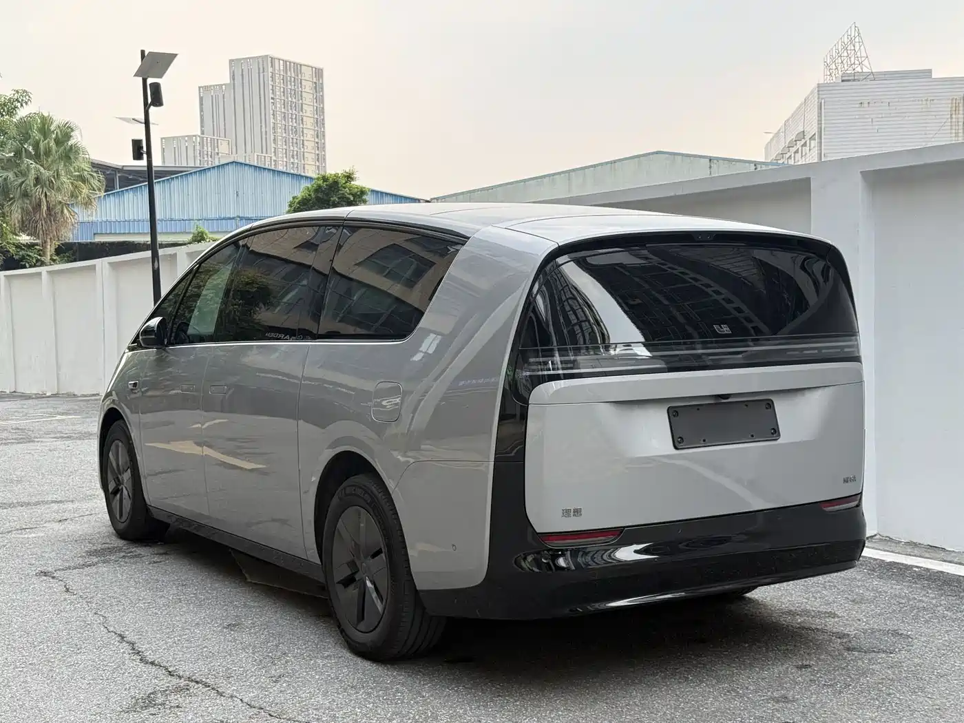 Li Auto MEGA 2024 2024 Ultra