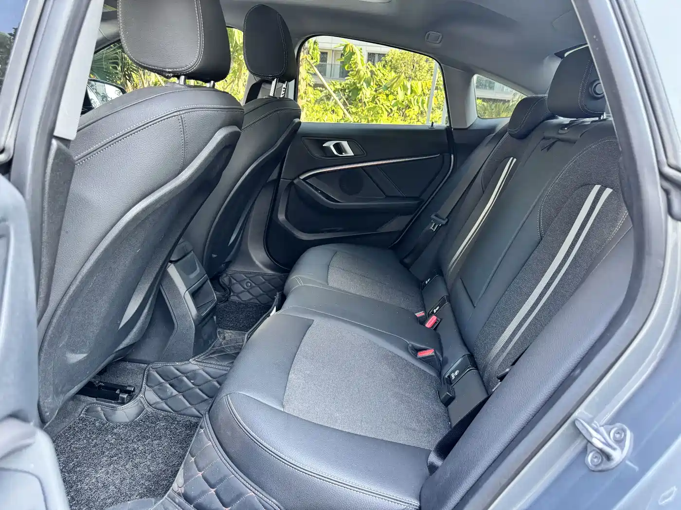 BMW 2 Series (Import) 2024 2023 225i 4-Door Coupe M Sport Package