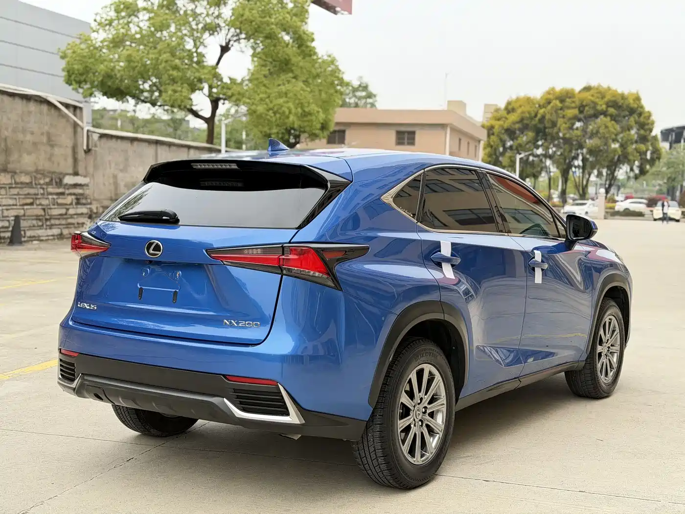 LEXUS NX