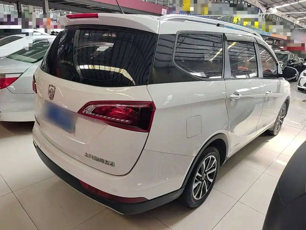Baojun 730 2021 2021 1.5T CVT Fashion 7-Seater
