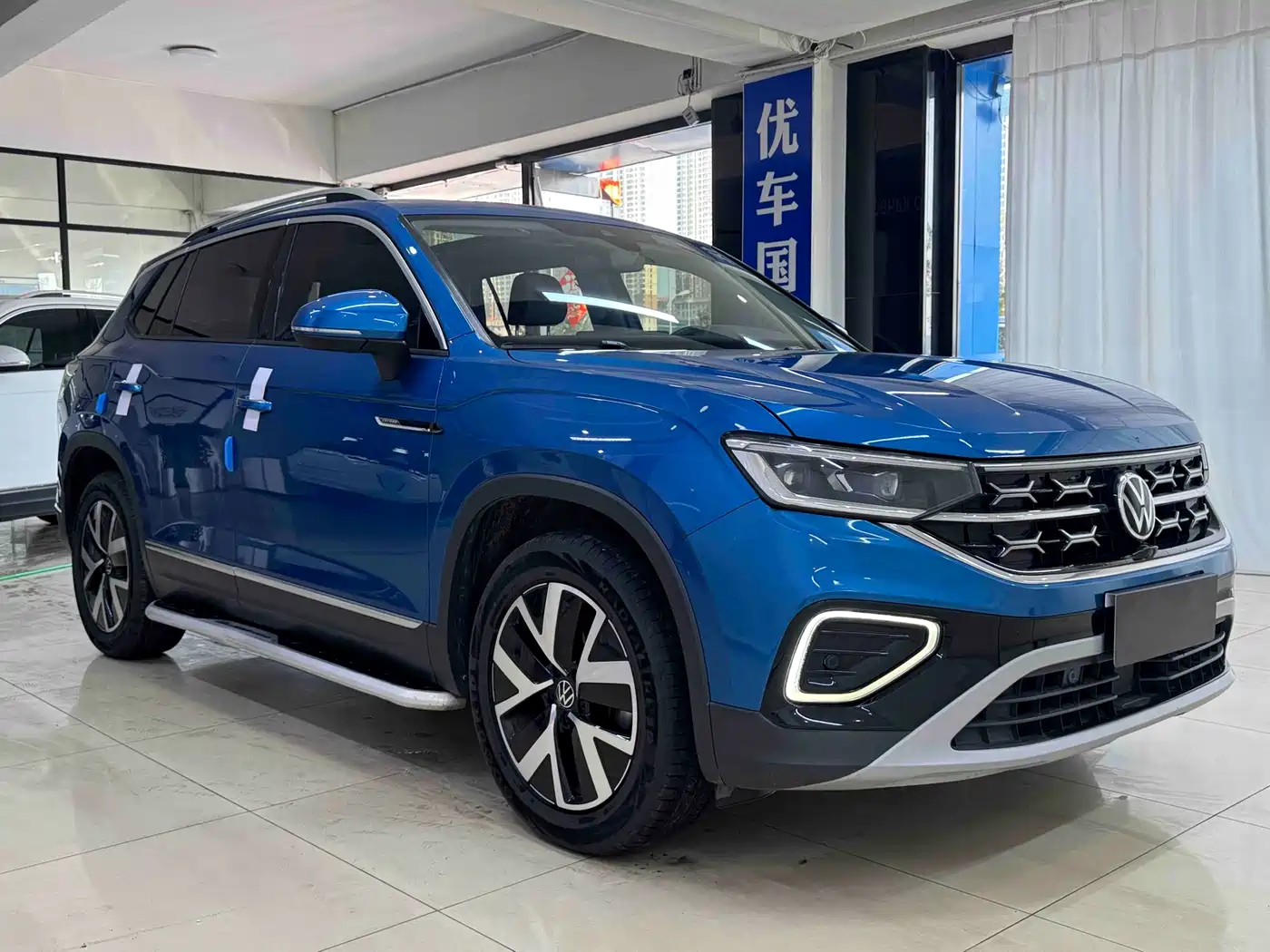 Volkswagen Tayron 2023 280TSI 2WD Luxury Plus Advanced Edition фото 3