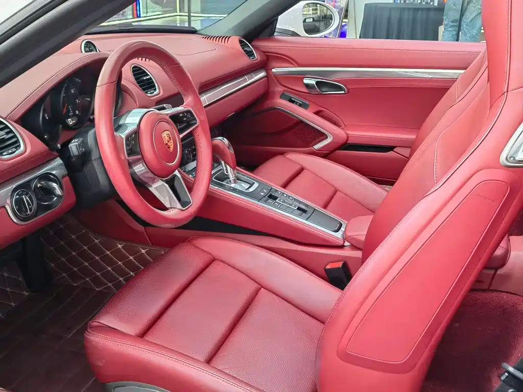 Porsche 718 2022 Boxster 2.0T фото 9