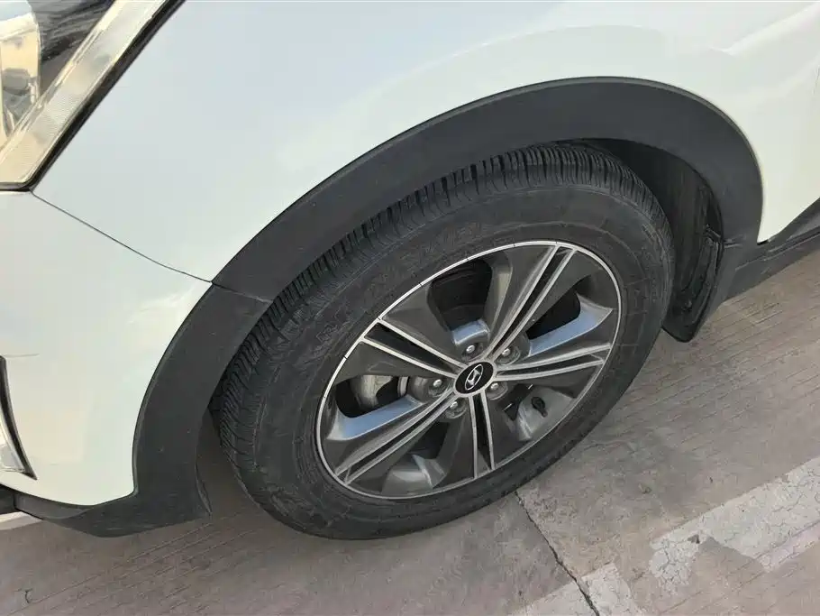 Hyundai Beijing Hyundai ix25 2015 1.6L Automatic 2WD Smart GLS фото 6