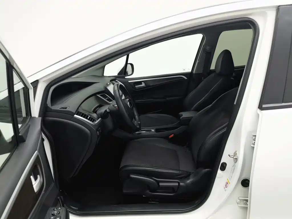 Honda Jade 2015 2016 1.8L Automatic Comfort Elite Version 5-seater