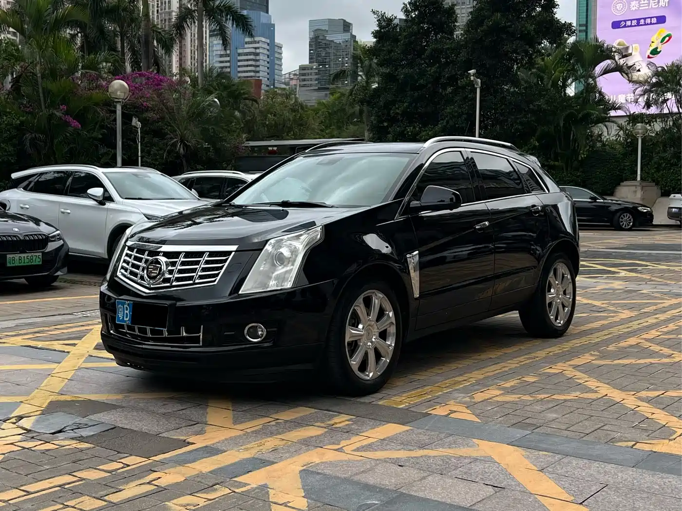 Cadillac SRX 2014 3.6L Flagship Model