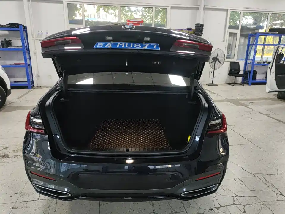 BMW 7 Series 2021 2021 Model 740Li xDrive Executive M Sport Package