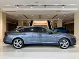 Фото 4 - Honda Accord