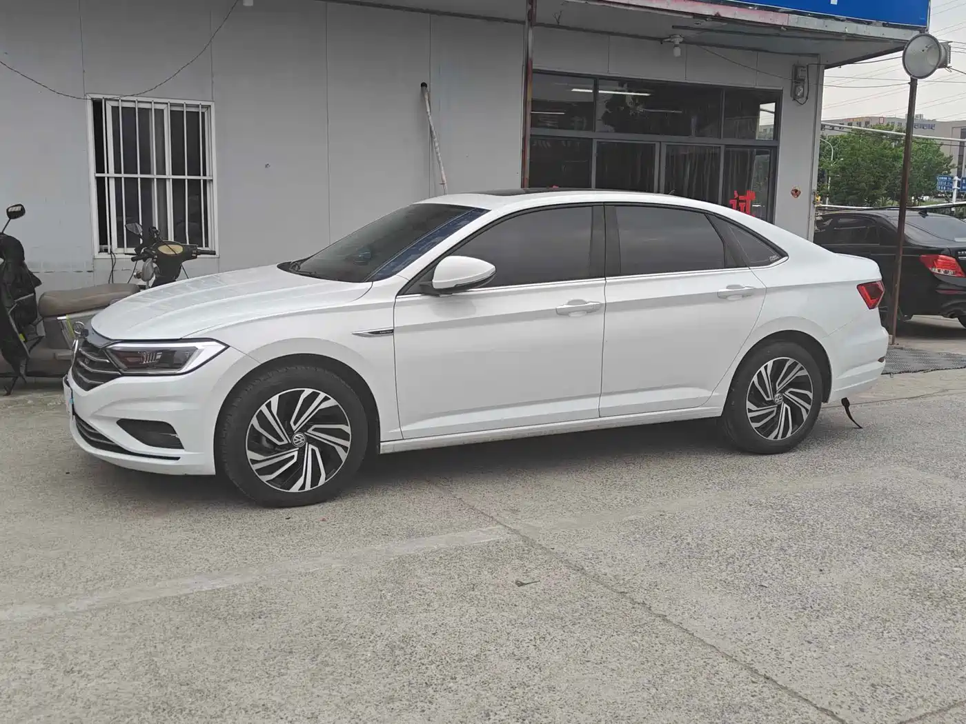 Volkswagen Sagitar 2021 280TSI DSG Surpassing Edition фото 3