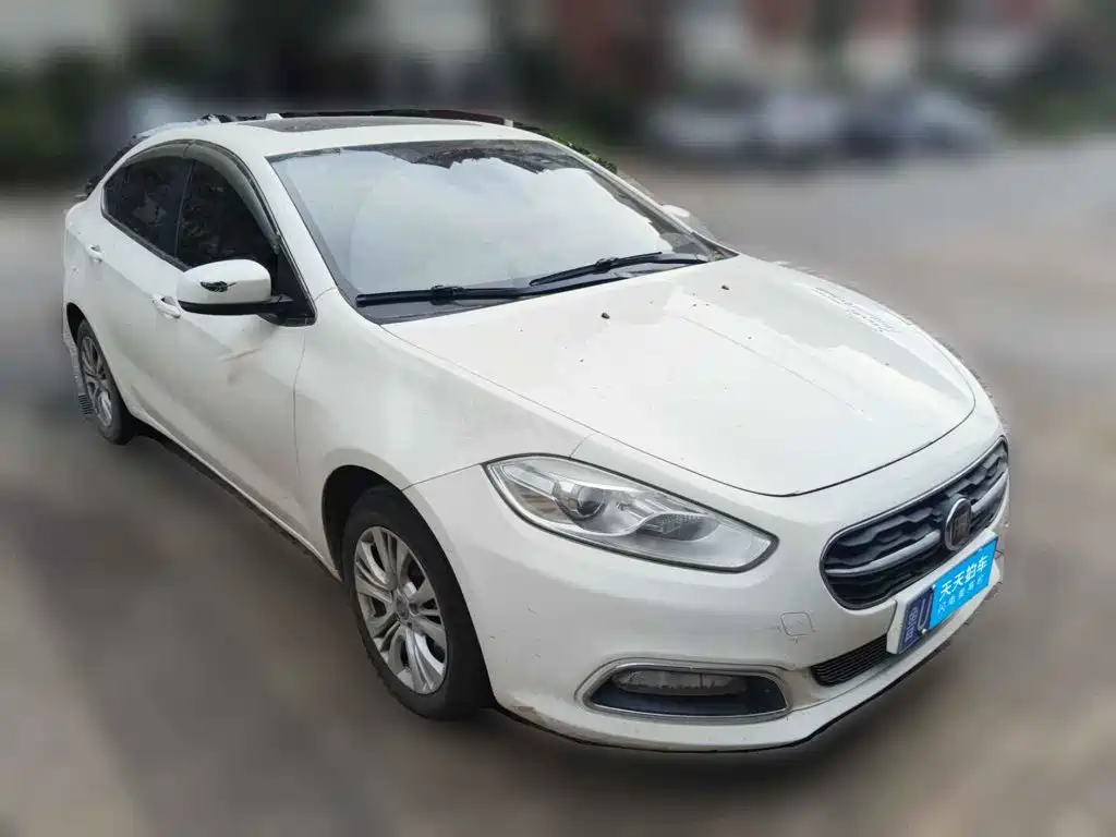 Fiat Viaggio 2016 2015 1.4T Auto Sport Edition