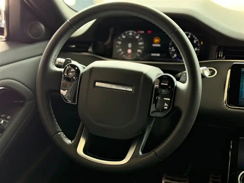 Land Rover Range Rover Evoque 2020 249PS R-DYNAMIC S Sport Edition фото 26