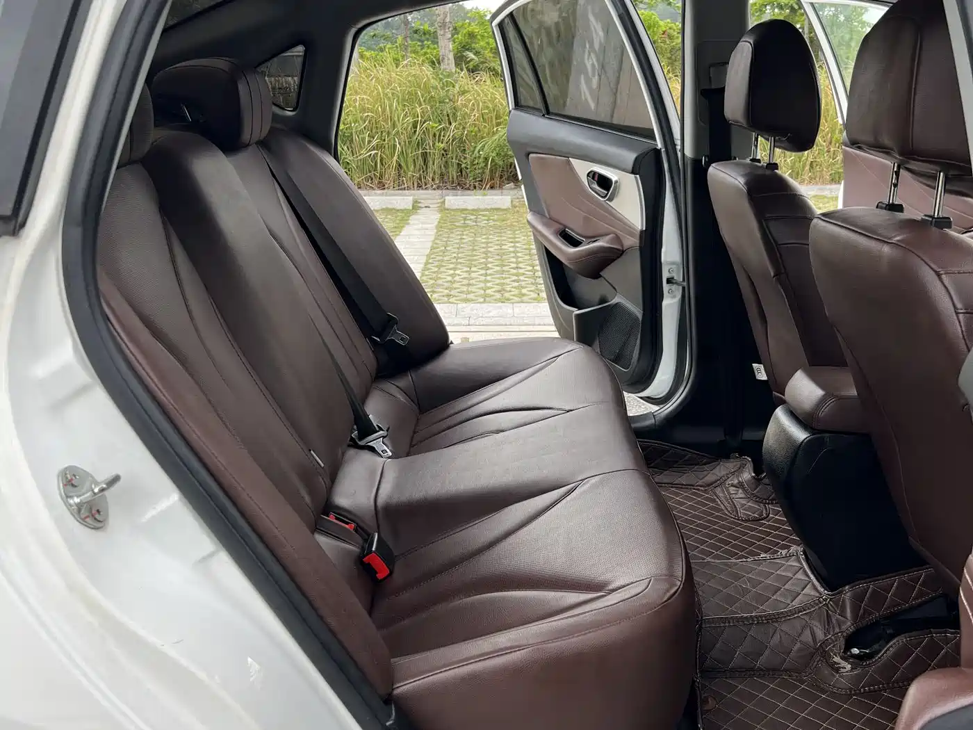 SOUEAST SOUTHEAST A5 WING DANCE