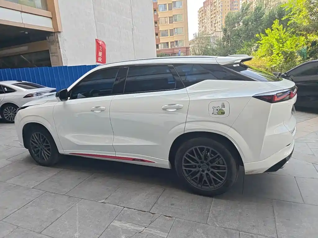 Changan Oshan Z6 2023 2023 Blue Whale 1.5T DCT Smart Premium