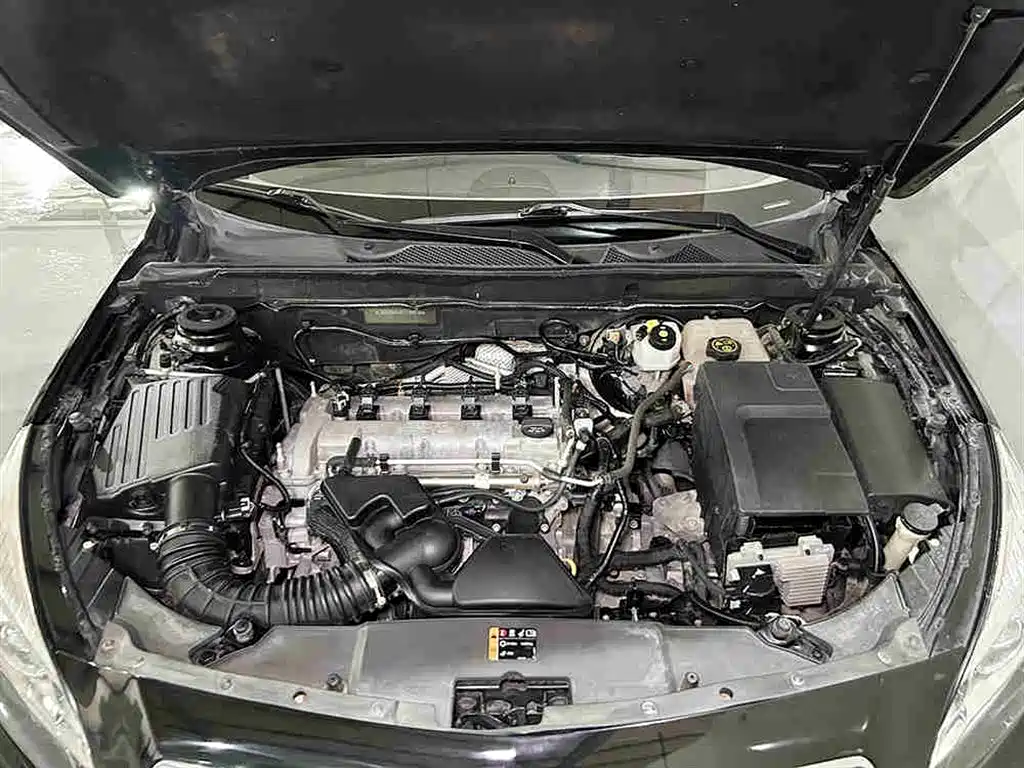 Chevrolet Malibu 2014 2.0L Automatic Luxury фото 8