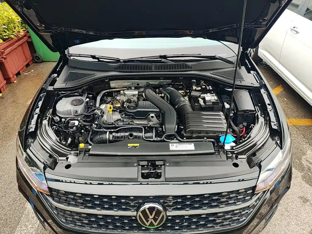 Volkswagen Lavida 2026 2024 Model 300TSI DSG Starlight Leading Edition