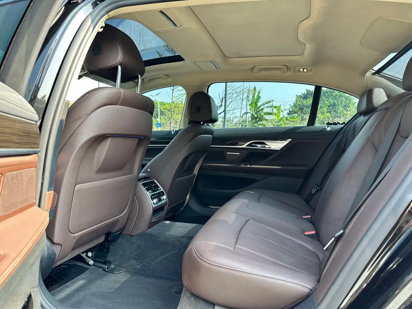 BMW 7 Series 2018 730Li Leading Type Excellence Package фото 15