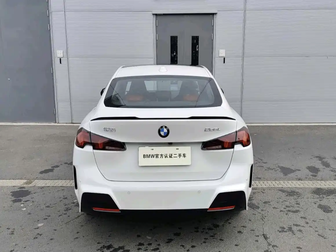 Фото 3 - BMW 2 Series