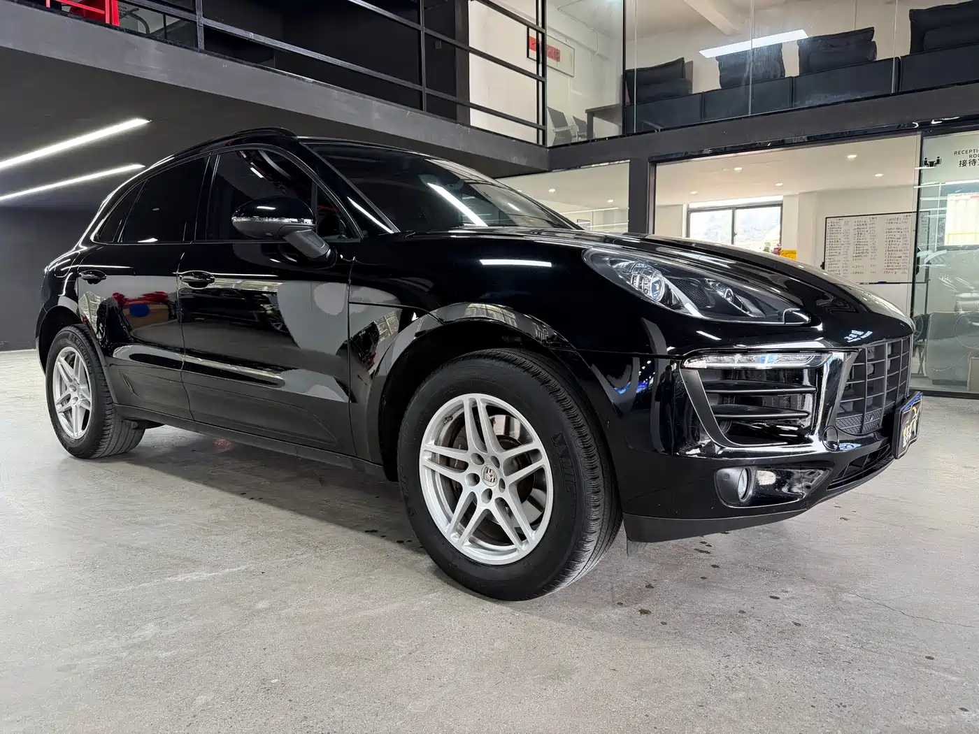 Porsche Macan 2017 Macan 2.0T фото 3