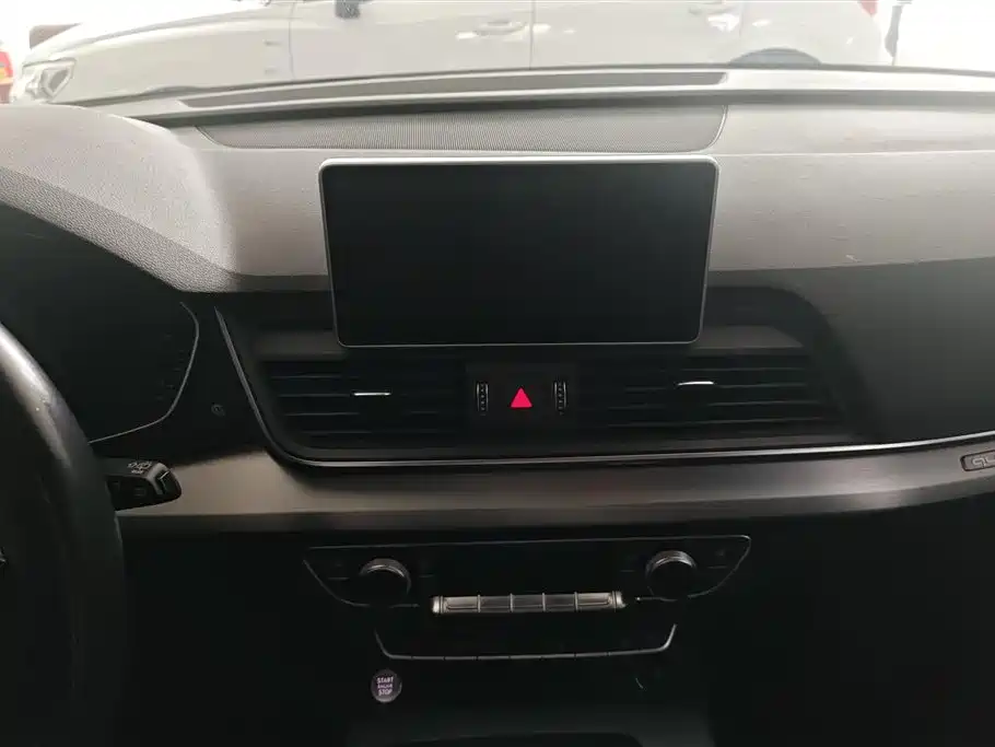 Audi Q5L 2018 40 TFSI Prestige Fashion (China V) фото 13