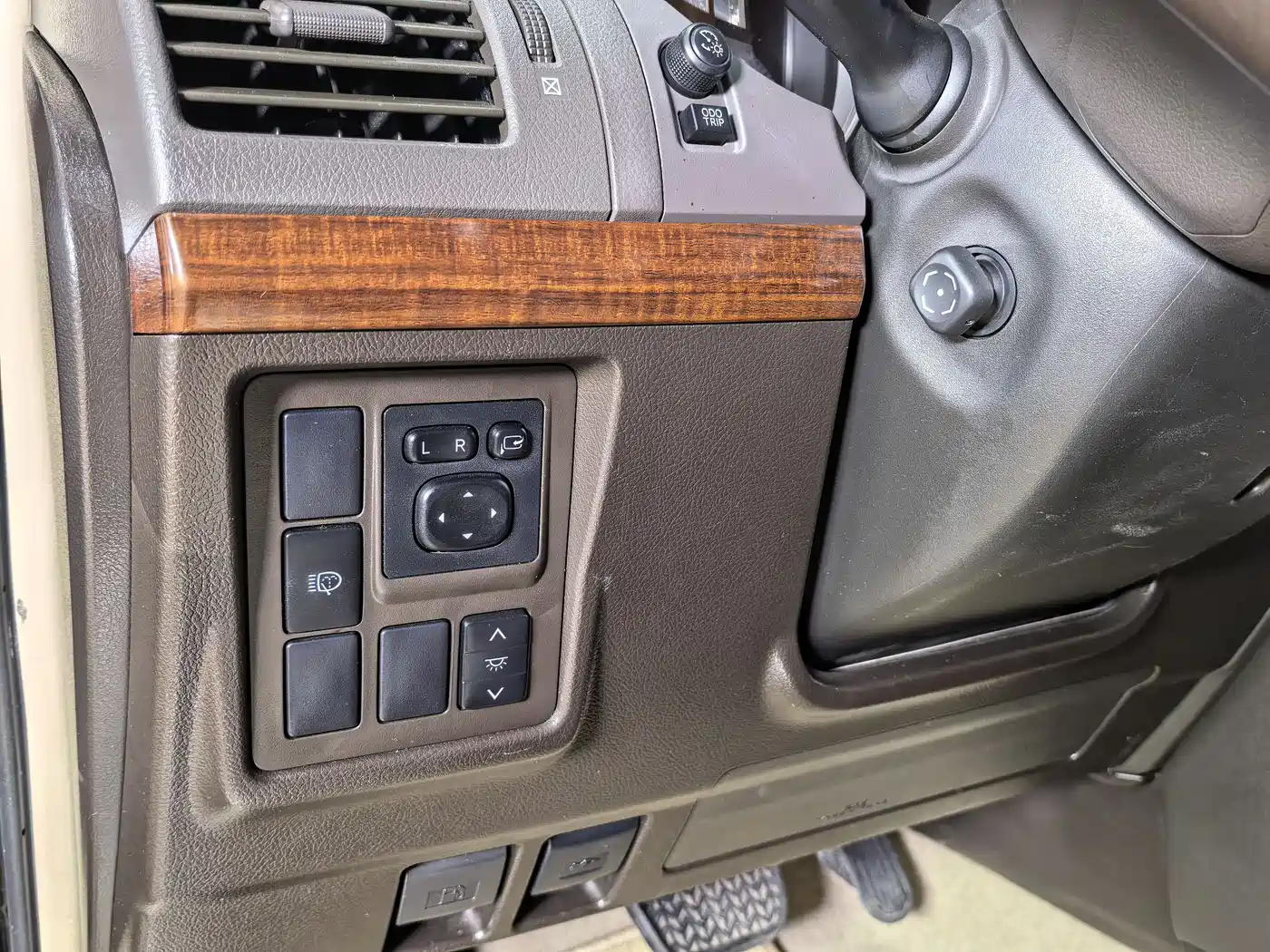 Toyota Prado 2010 4.0L Automatic VX NAVI фото 9