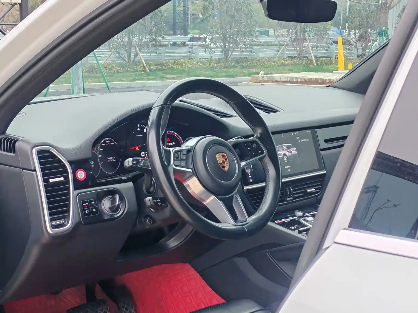 Porsche Cayenne 2018 Cayenne 3.0T фото 9