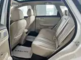 Photo 21 - Shangjie SUV