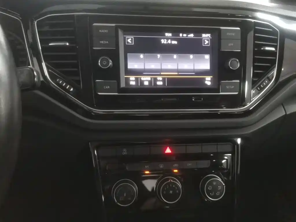 Volkswagen T-ROC 2018 280TSI DSG 2WD Comfort China VI фото 13