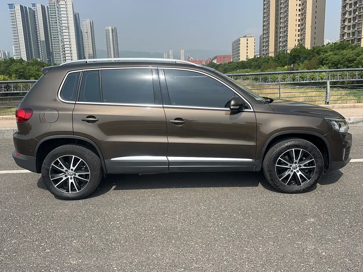 Volkswagen Tiguan 2013 1.8TSI Auto 4WD Luxury фото 6