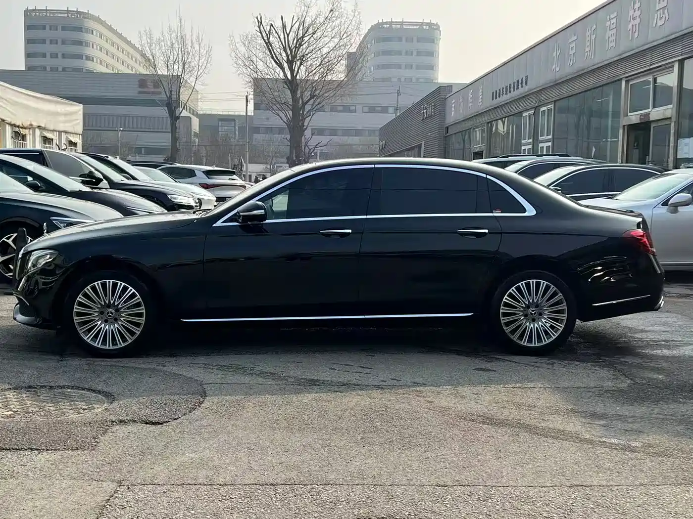 Mercedes-Benz E-Class 2020 E 300 L Fashion фото 6