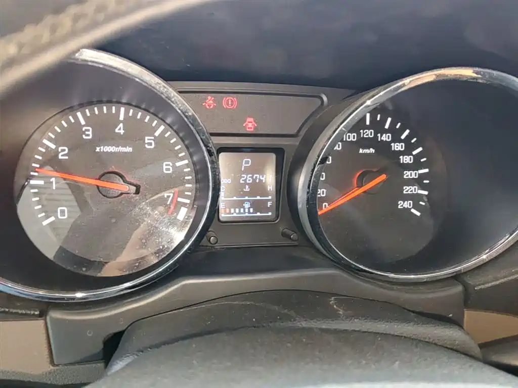 FAW Senya S80 2015 2015 1.5L Automatic 5-Seater Urban Edition