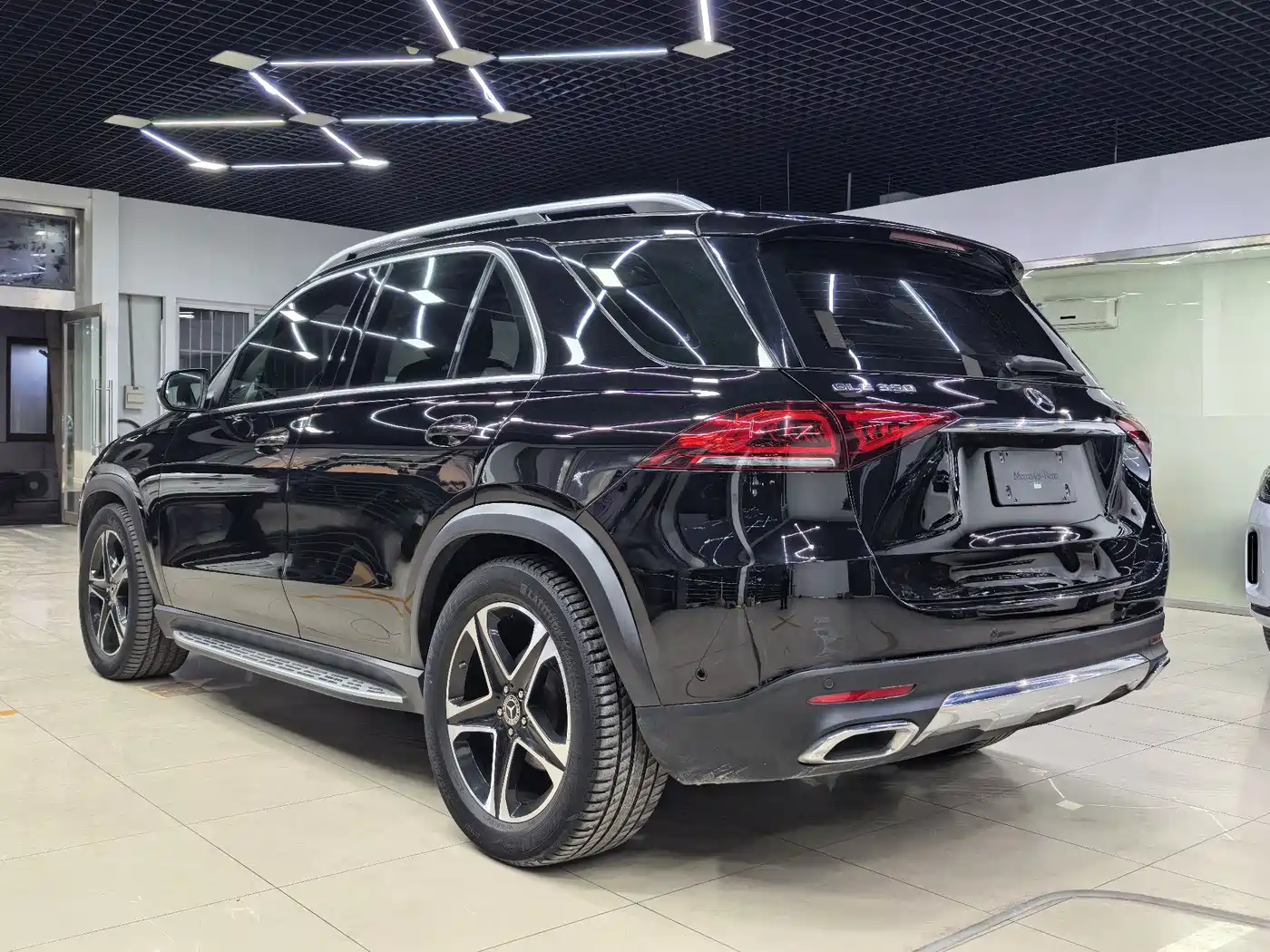 Mercedes-Benz GLE 2022 Facelift GLE 350 4MATIC Dynamic фото 15