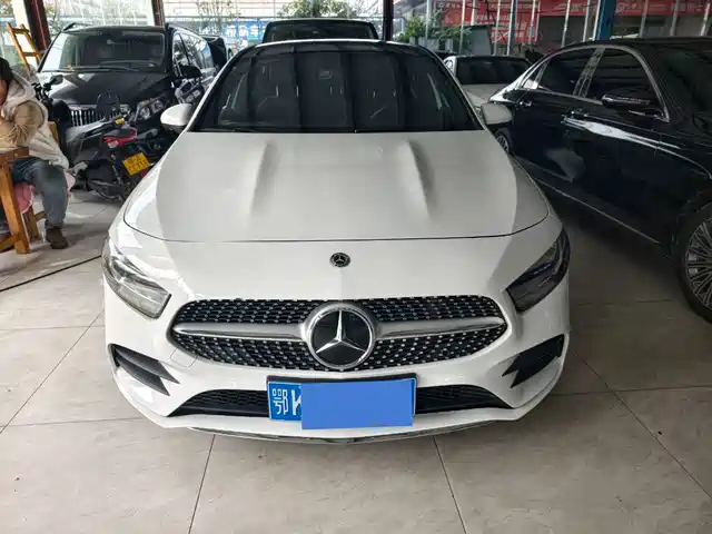 MERCEDES-BENZ A CLASS