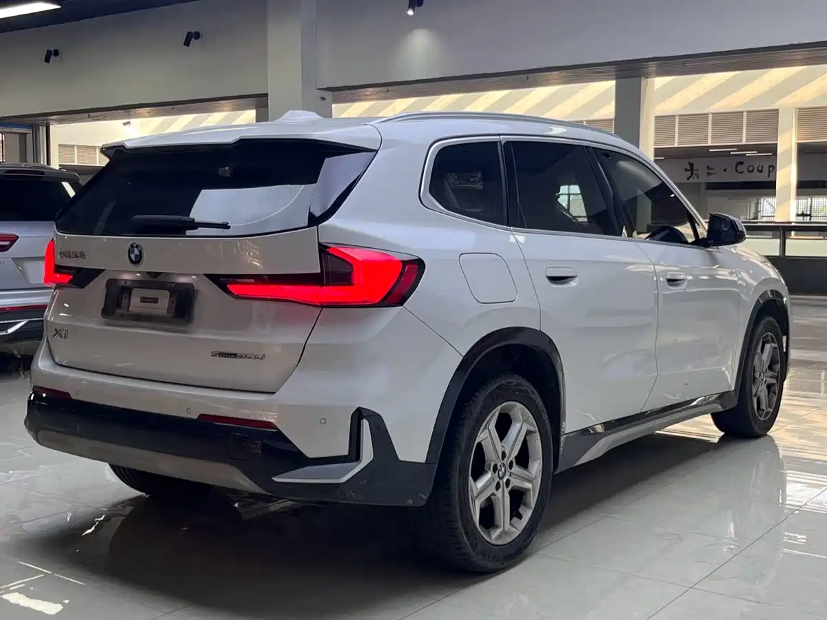 BMW X1 2023 sDrive20Li X Design Package фото 17