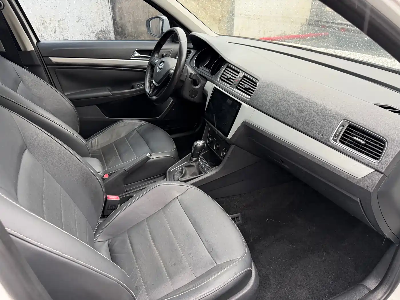 Volkswagen Lavida Tour 2017 180TSI DSG Comfort Edition фото 9