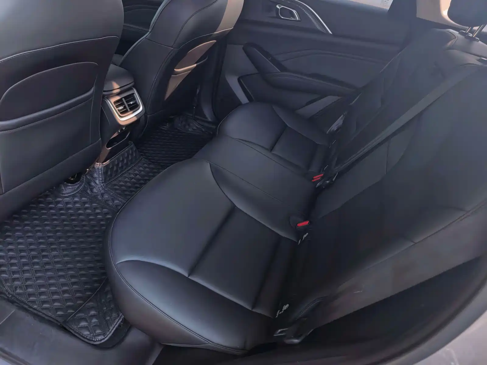 Фото 4 - Haval Xiaolong MAX
